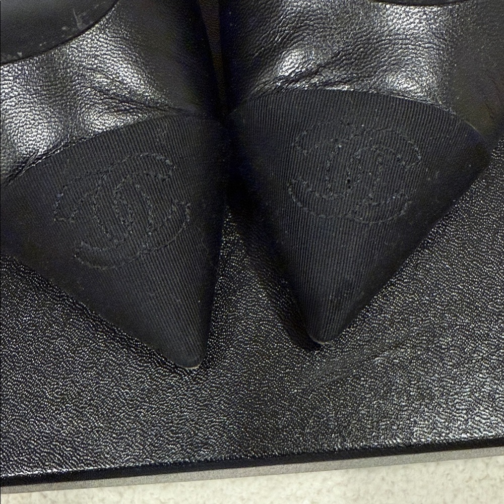 CHANEL Black Slingback Heels - Picture 4 of 6